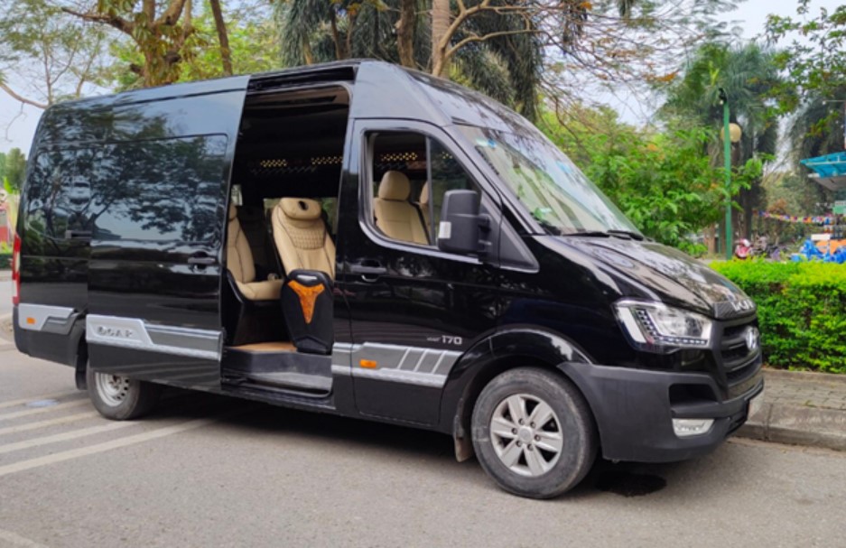Thuê xe limousine Asia Transport